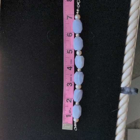 Sterling,& Blue Lace Agate Bracelet.  Freshwater pearls.  New, handcrafted - Picture 6 of 6